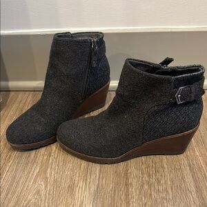 DrScholl’s Women's Gray Ankle Boots - Size 8